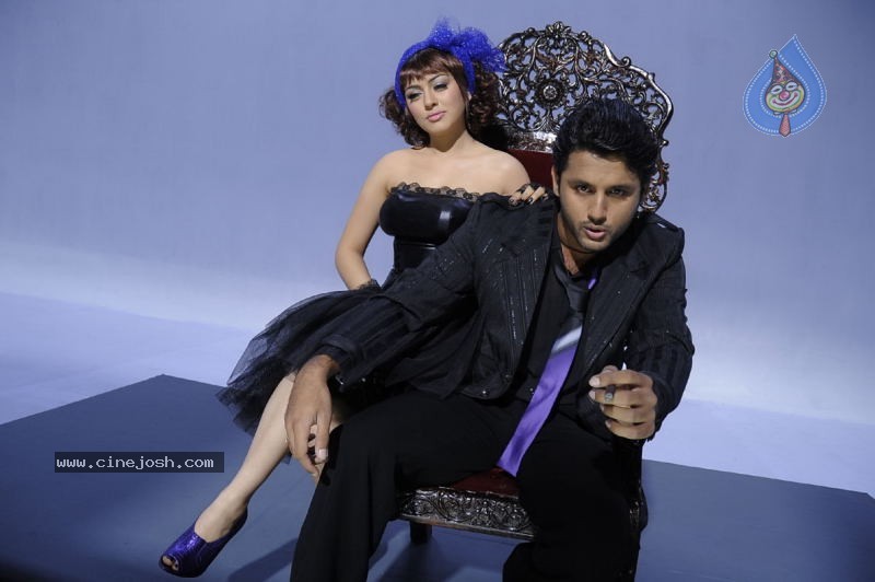 Seetharama Kalyanam Movie Stills (lankalo) - 2 / 12 photos