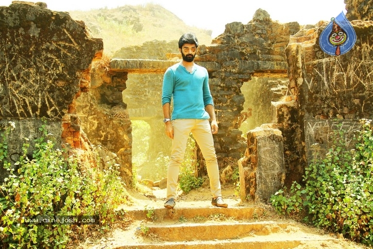 Semma Botha Aagathey Movie Stills - 5 / 26 photos