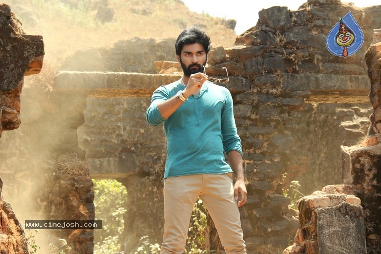 Semma Botha Aagathey Movie Stills - 13 / 26 photos