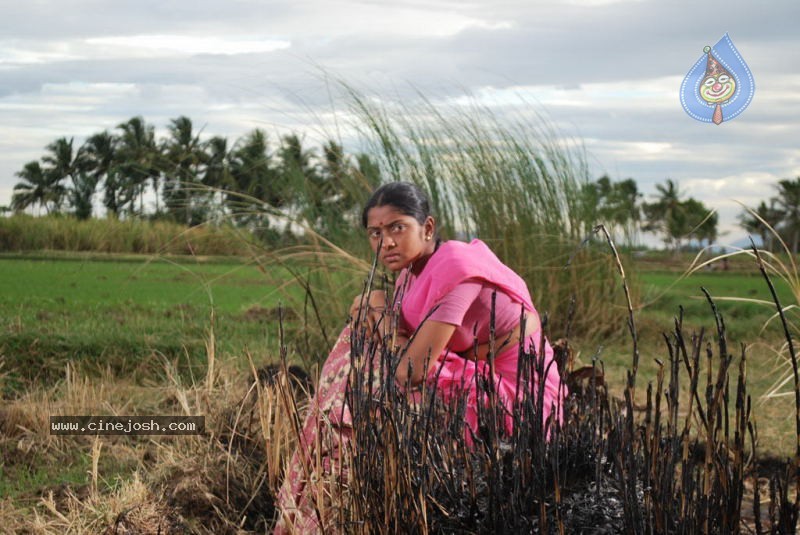 Sengathu Bhoomiyile Tamil Movie Stills - 51 / 106 photos