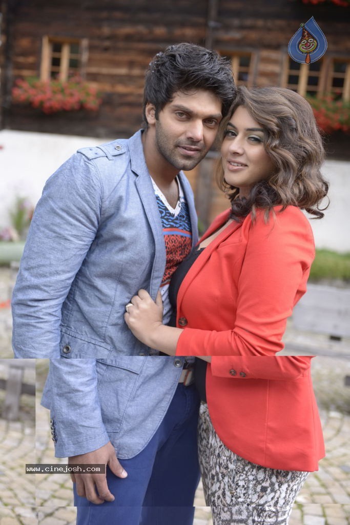 Settai Tamil Movie Stills - 18 / 34 photos