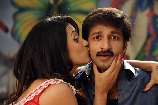 Shankam Movie Stills - Gopi Chand - Trisha - 22 / 22 photos