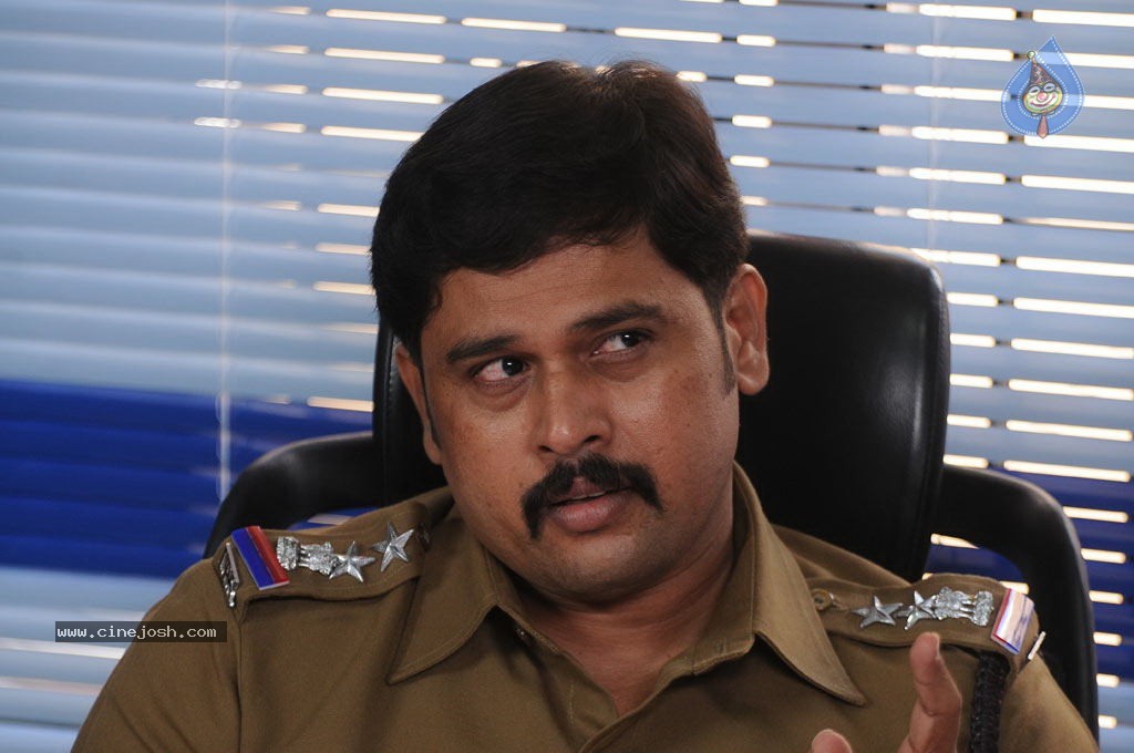 Shivani Tamil Movie Stills - 11 / 96 photos