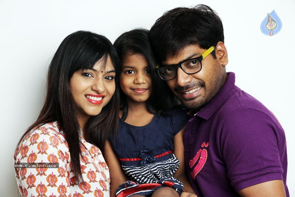 Shivani Tamil Movie Stills - 15 / 96 photos