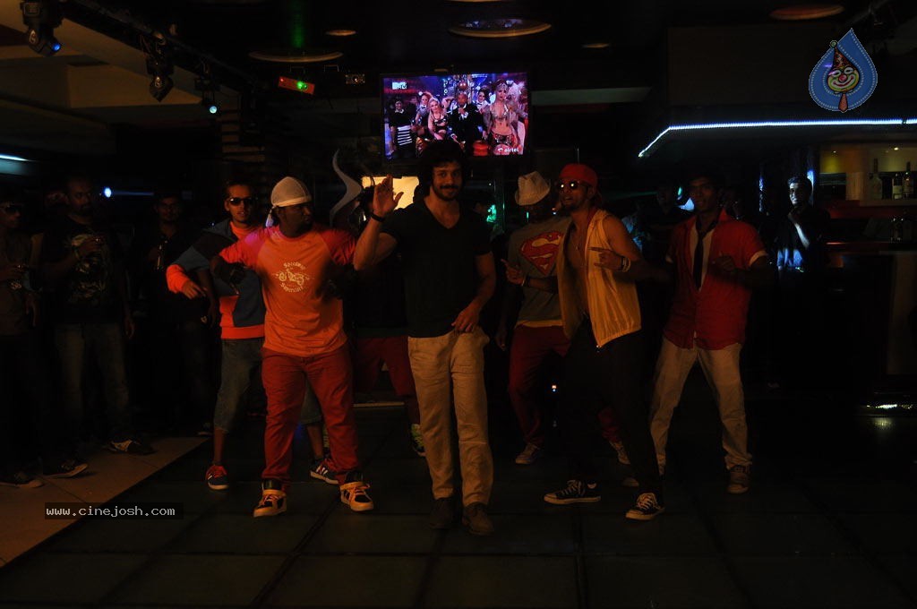 Shivani Tamil Movie Stills - 24 / 96 photos