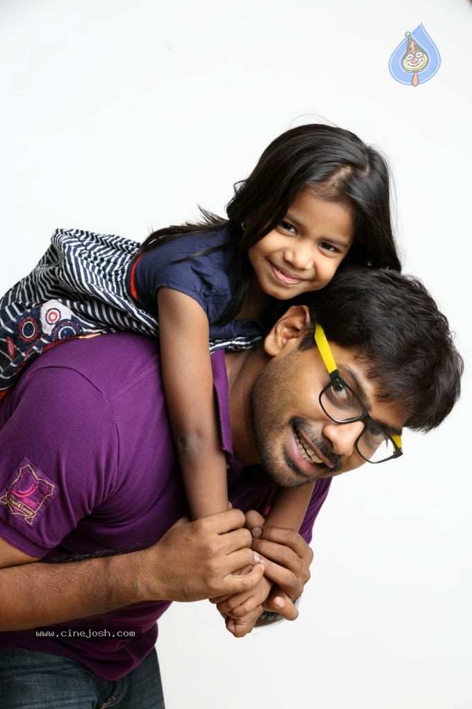 Shivani Tamil Movie Stills - 52 / 96 photos