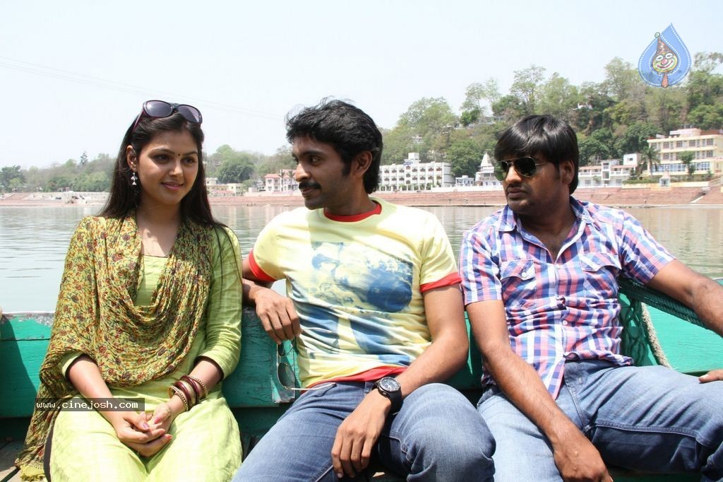 Sigaram Thodu Tamil Movie New Stills - 11 / 49 photos