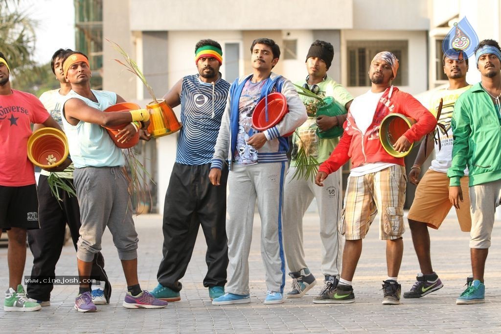 Sigaram Thodu Tamil Movie New Stills - 45 / 49 photos