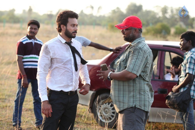 Simba Tamil Movie Photos - 10 / 28 photos