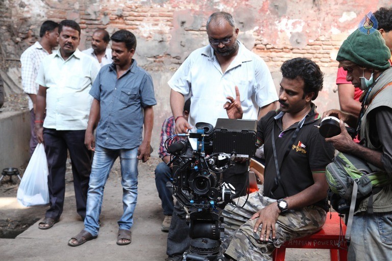 Simba Tamil Movie Photos - 11 / 28 photos