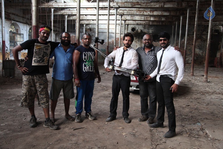 Simba Tamil Movie Photos - 21 / 28 photos