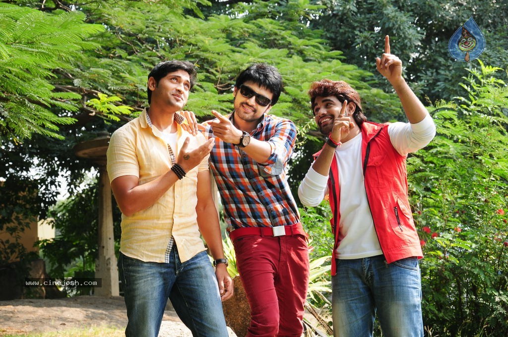 Simple Love Story Movie New Stills - 3 / 10 photos