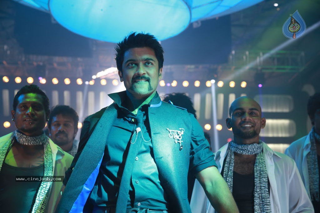 Singam Movie Stills - 29 / 38 photos