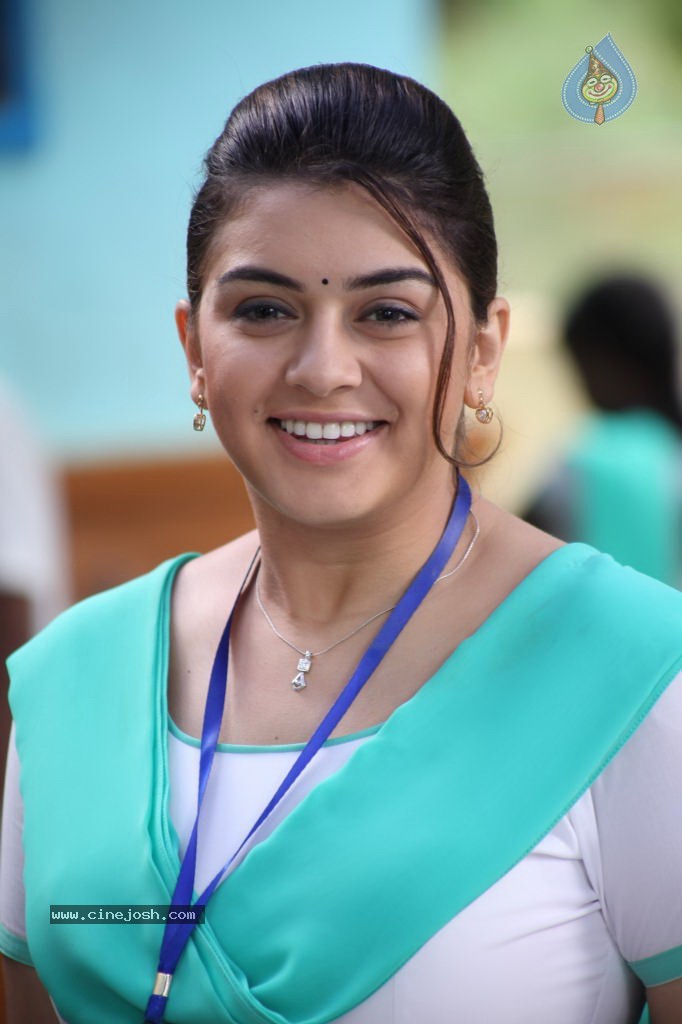 Singam Movie Stills and Wallpapers - 32 / 149 photos