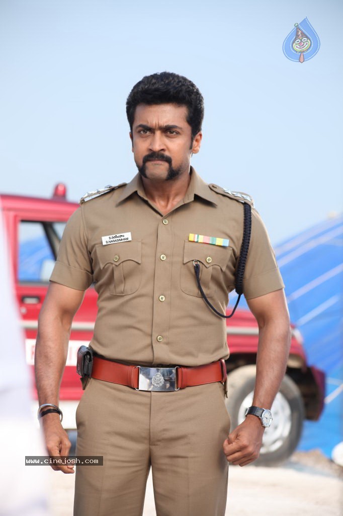 Singam Movie Stills and Wallpapers - 61 / 149 photos