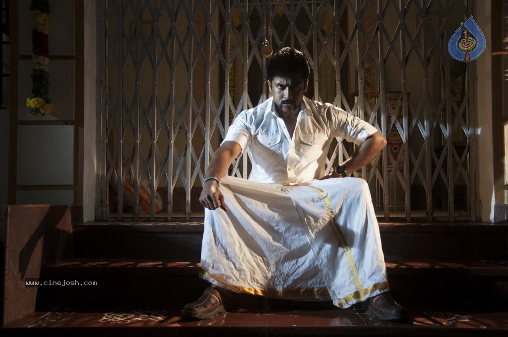 Singam Movie Stills and Wallpapers - 112 / 149 photos