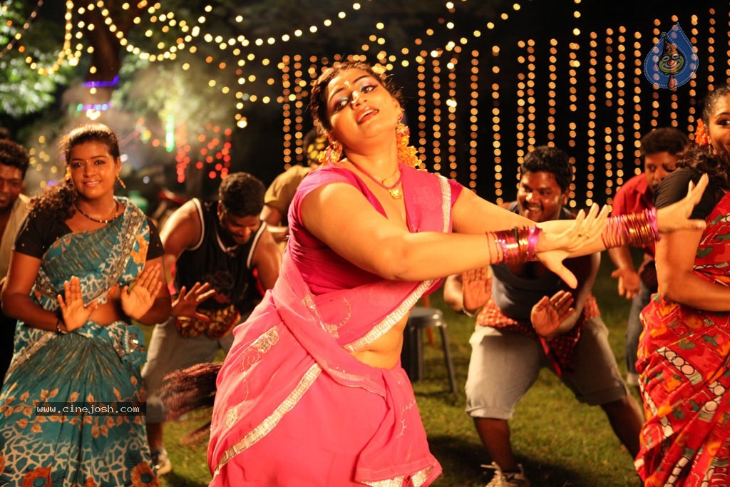 Siruvani Tamil Movie Hot Photos - 77 / 88 photos