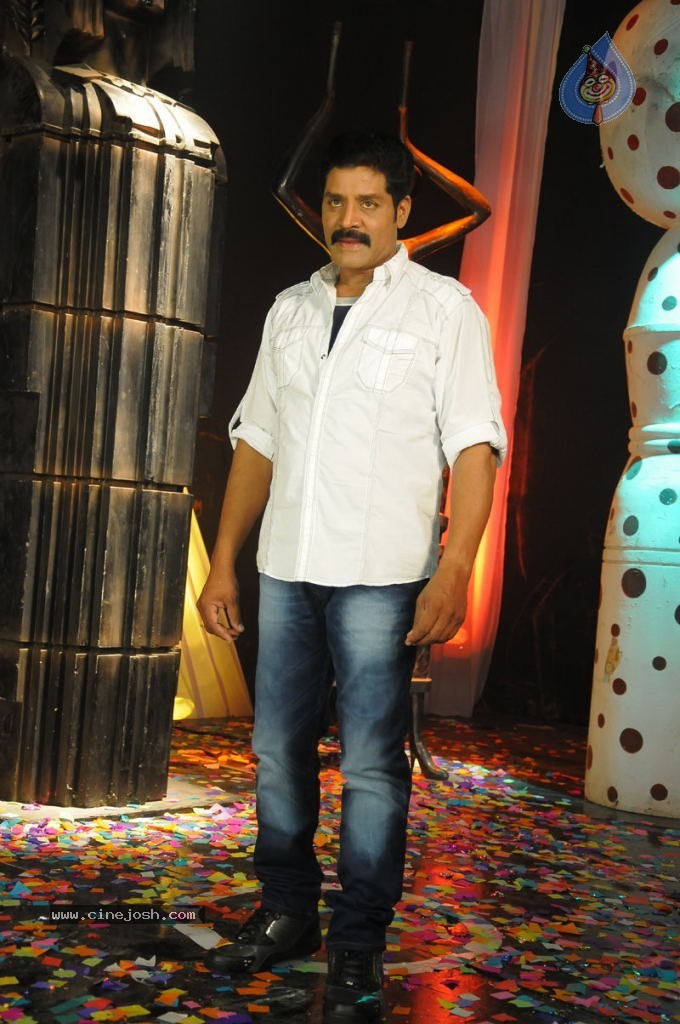 Siva Keshav Movie New Stills - 44 / 46 photos