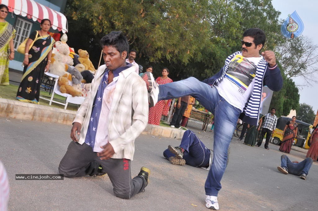 Sivakesav Movie New Photos - 18 / 23 photos