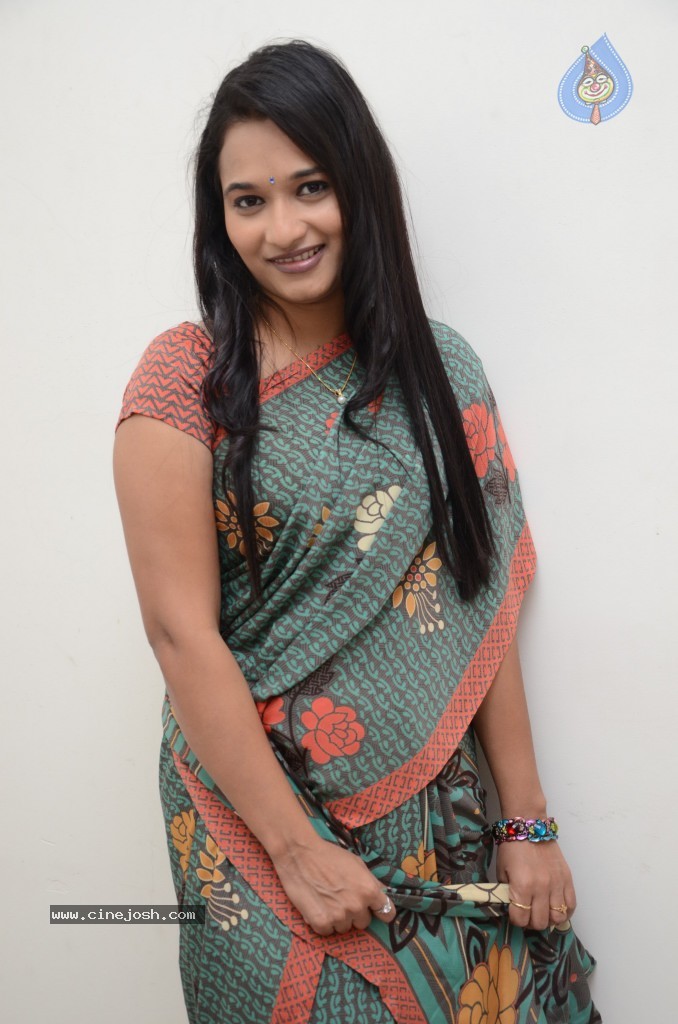 Skating Master Movie Stills - 3 / 33 photos