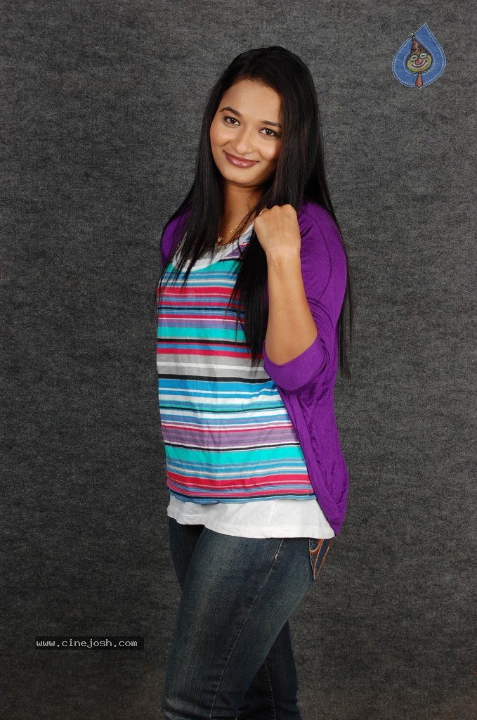 Skating Master Movie Stills - 7 / 33 photos