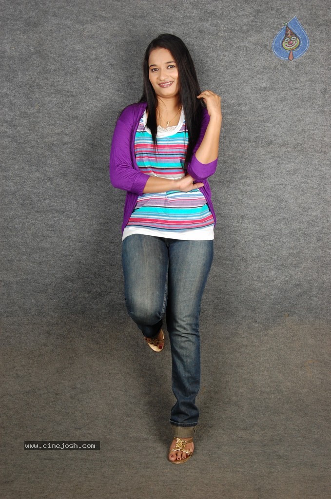 Skating Master Movie Stills - 11 / 33 photos