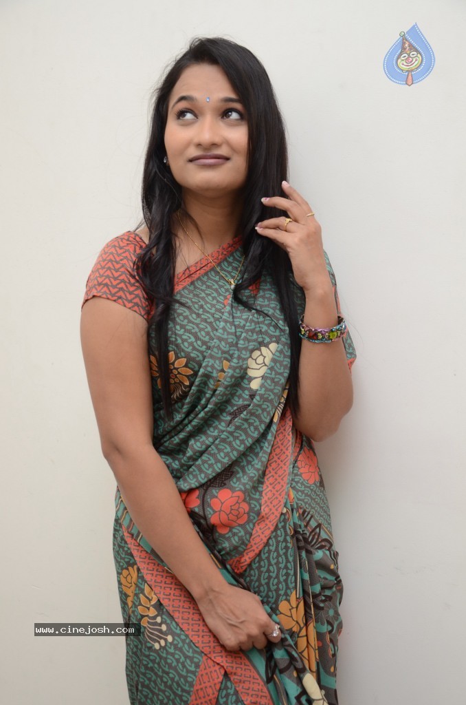 Skating Master Movie Stills - 15 / 33 photos