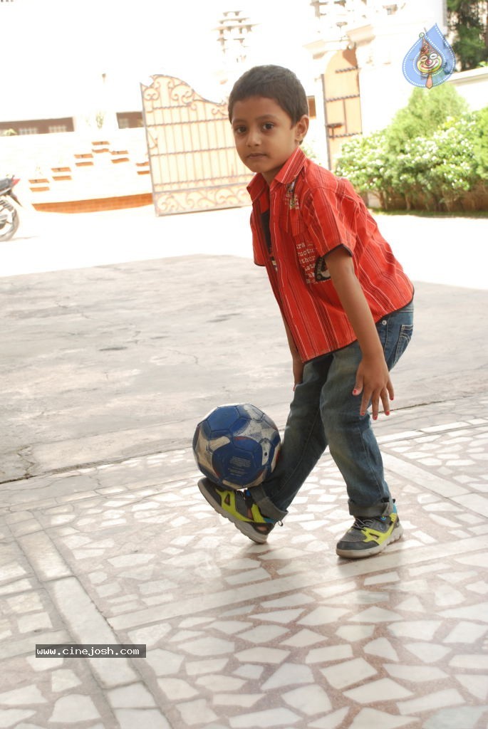 Skating Master Movie Stills - 29 / 48 photos