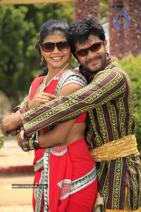 Snehame Thoduga Movie Stills - 54 / 142 photos