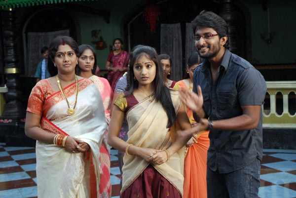 Snehituda Movie Stills - 25 / 25 photos