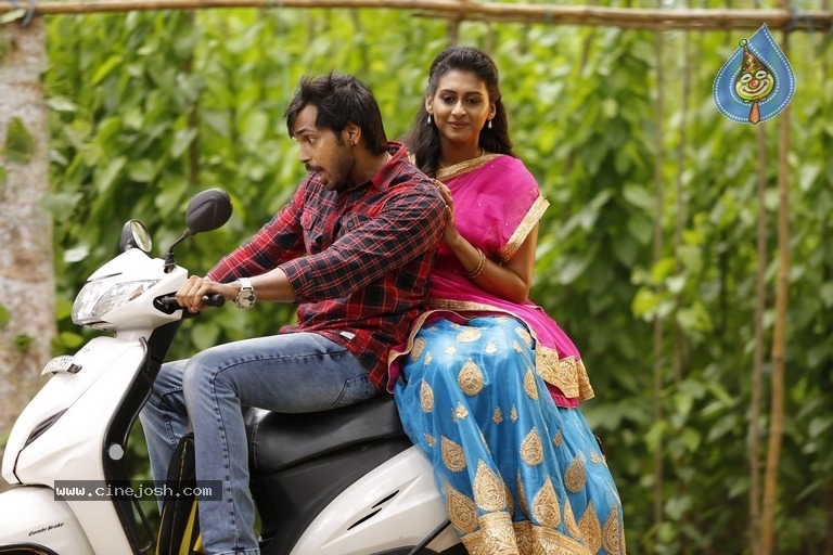 Soda Golisoda Movie Stills - 10 / 33 photos