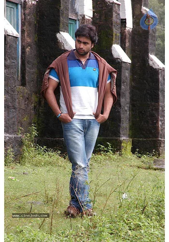 Solo Movie Latest Stills - 12 / 77 photos