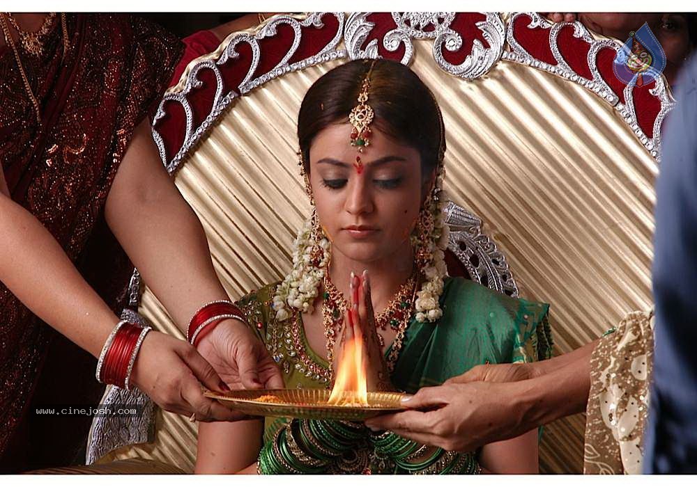 Solo Movie Latest Stills - 55 / 77 photos