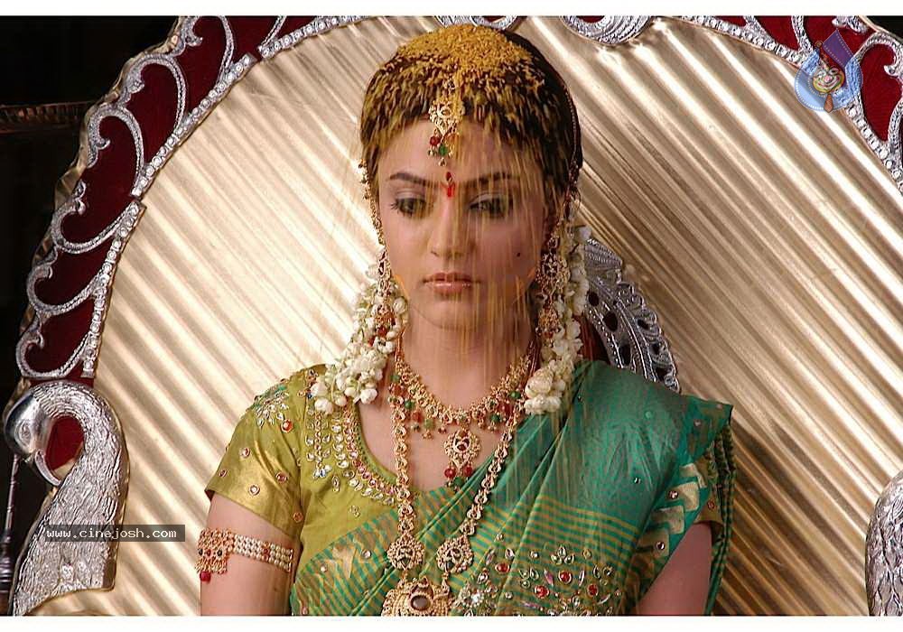 Solo Movie Latest Stills - 56 / 77 photos