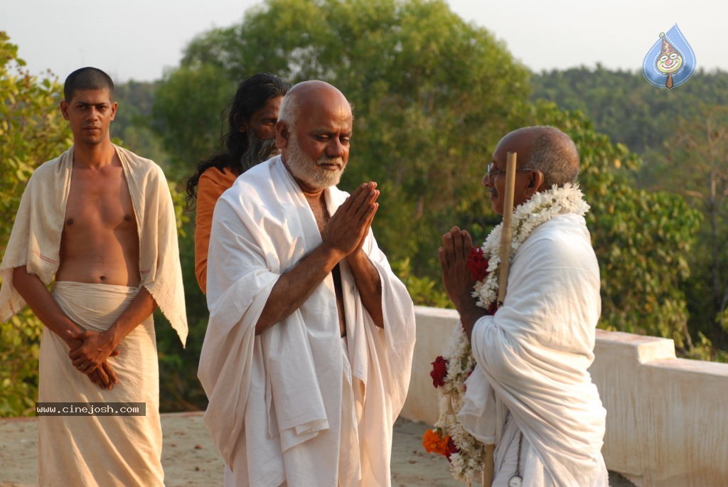 Sri Narayanaguru Movie Stills - 18 / 35 photos