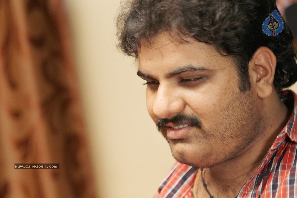 Sri Nilayam Movie Posters  - 28 / 30 photos