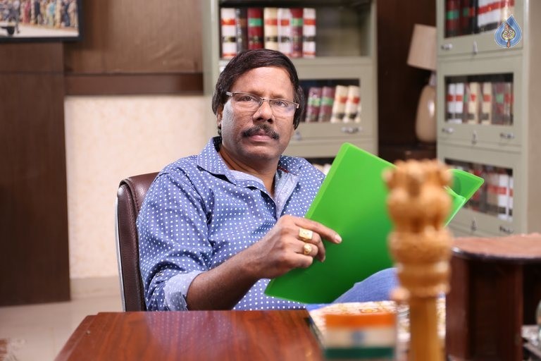 Sri Sri Movie Photos - 39 / 82 photos