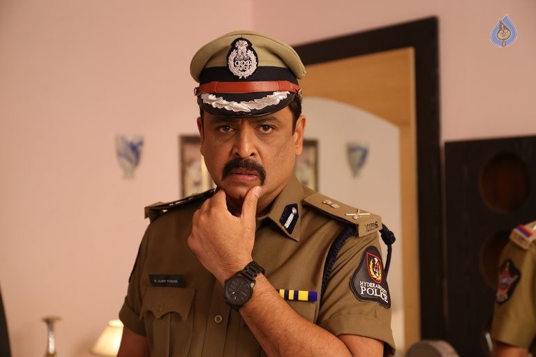 Sri Sri Movie Photos - 44 / 82 photos