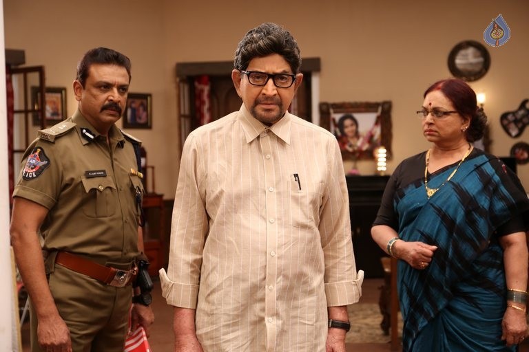 Sri Sri Movie Photos - 46 / 82 photos