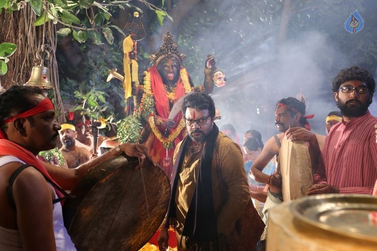 Sri Sri Movie Photos - 57 / 82 photos