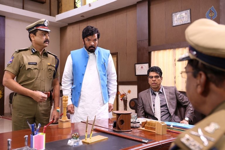 Sri Sri Movie Photos - 58 / 82 photos