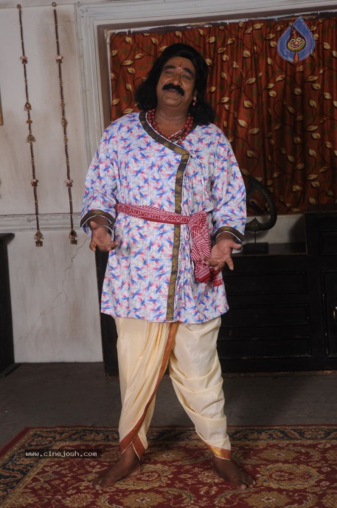 Sri Vasavi Kanyakaparameswari Charitra Stills - 1 / 25 photos