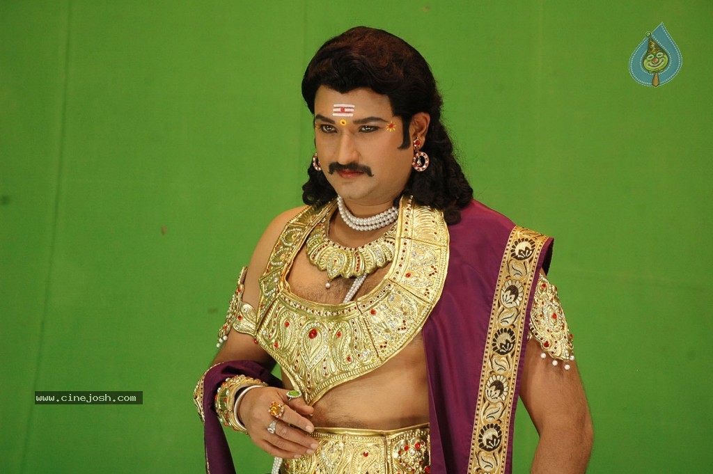 Sri Vasavi Vaibhavam Movie New Stills - 22 / 39 photos