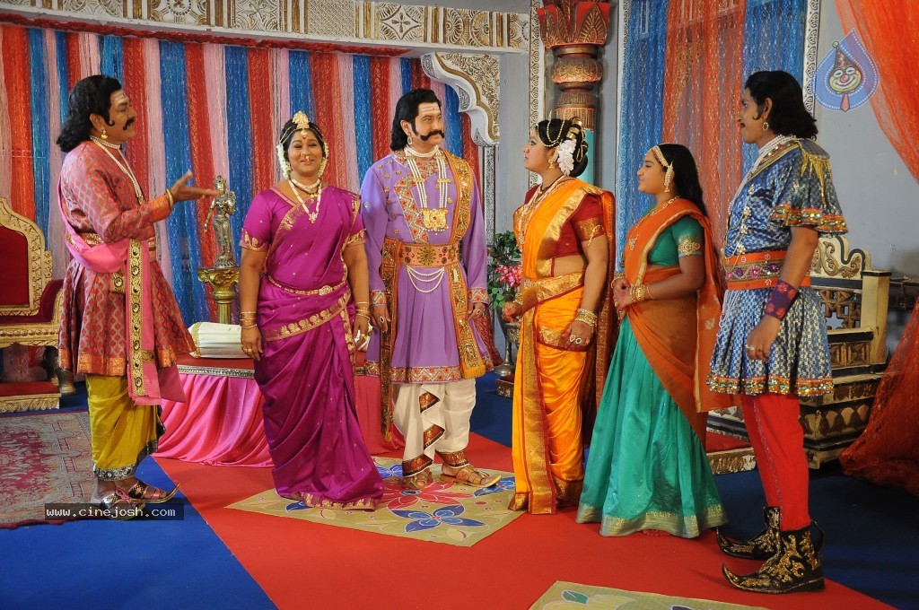 Sri Vasavi Vaibhavam Movie New Stills - 23 / 39 photos