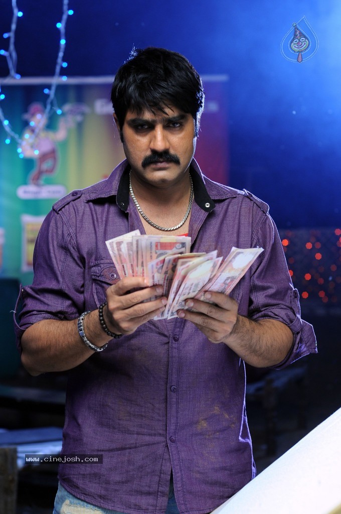 Srikanth Raja Rajeswari Pictures Movie Stills - 10 / 18 photos