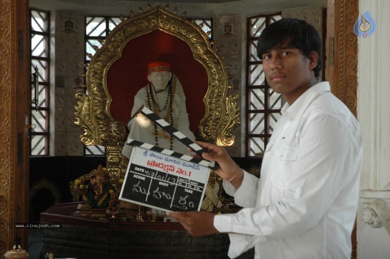 Suri Vs Varalakshmi Stills n Posters - 28 / 37 photos