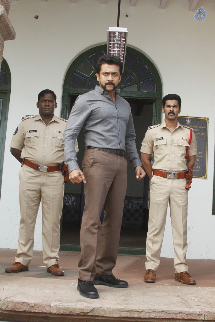 Suriya S3 Movie New Stills - 51 / 99 photos