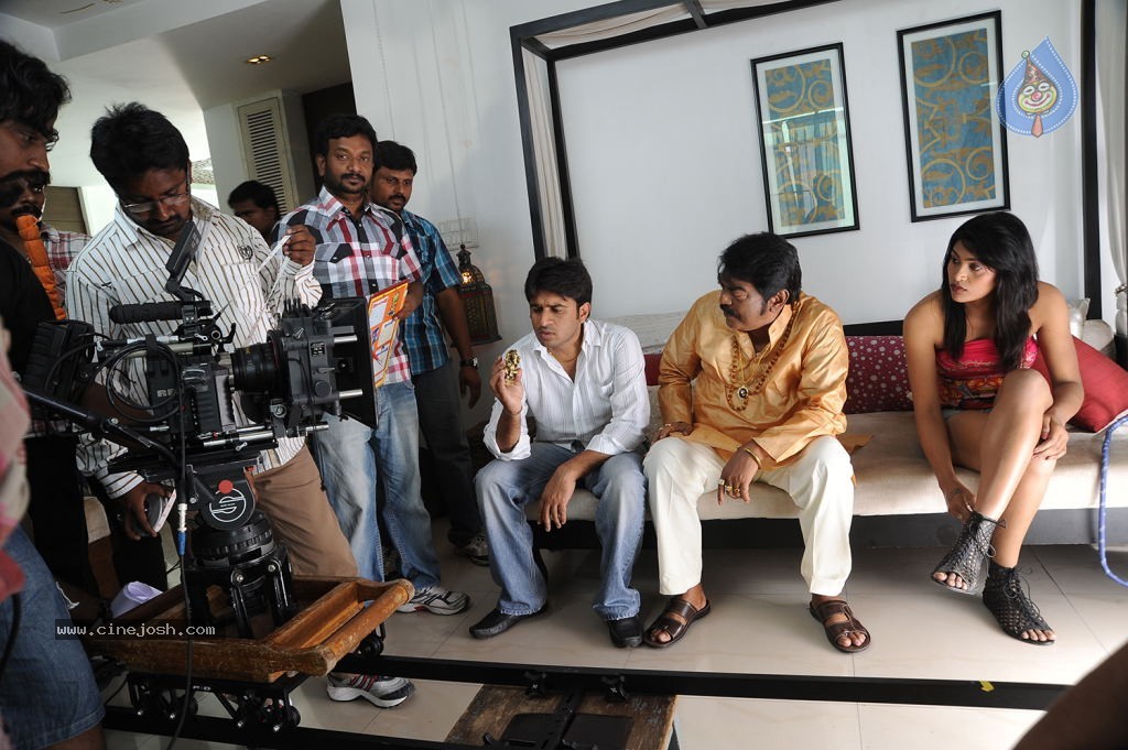 Swamy Ra Ra Movie Latest Stills - 26 / 32 photos