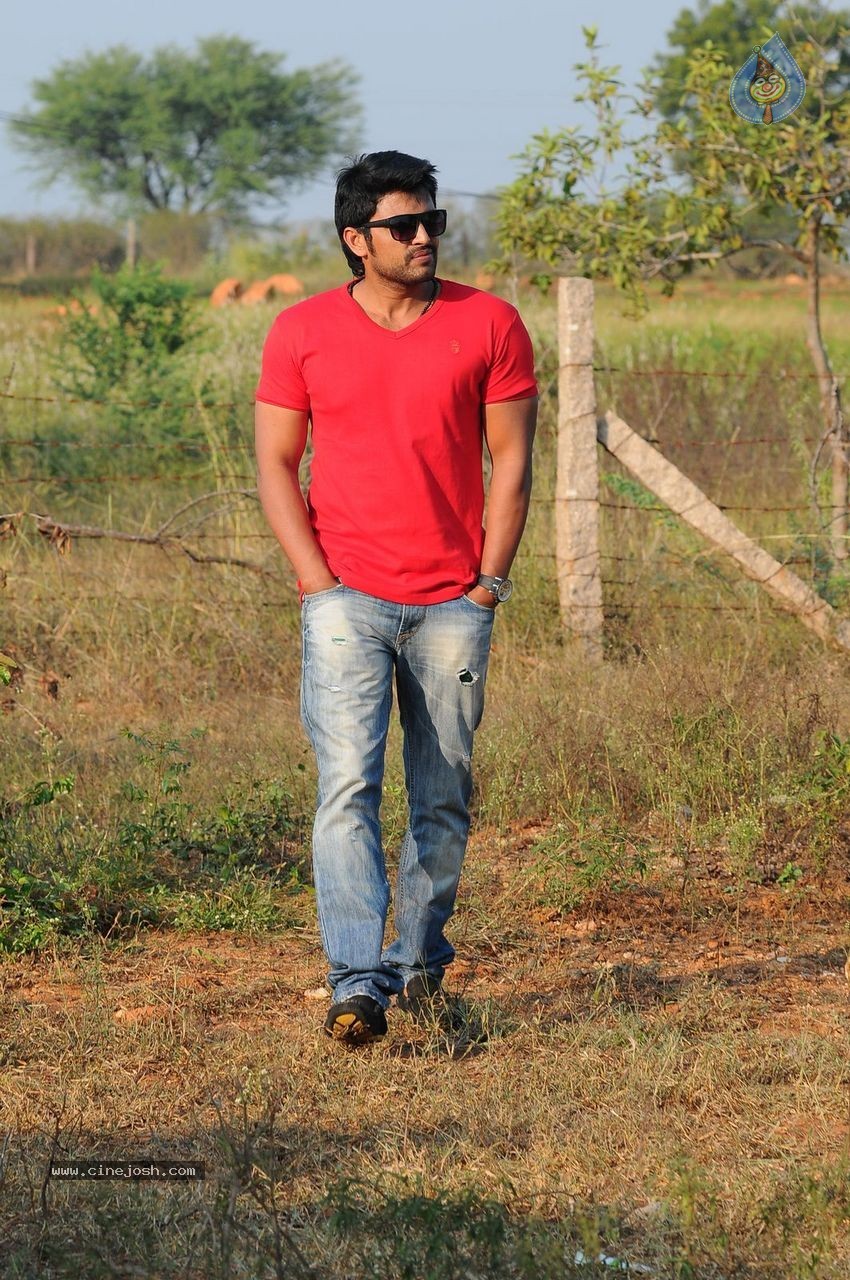 Swimming Pool Movie Photos - 7 / 45 photos