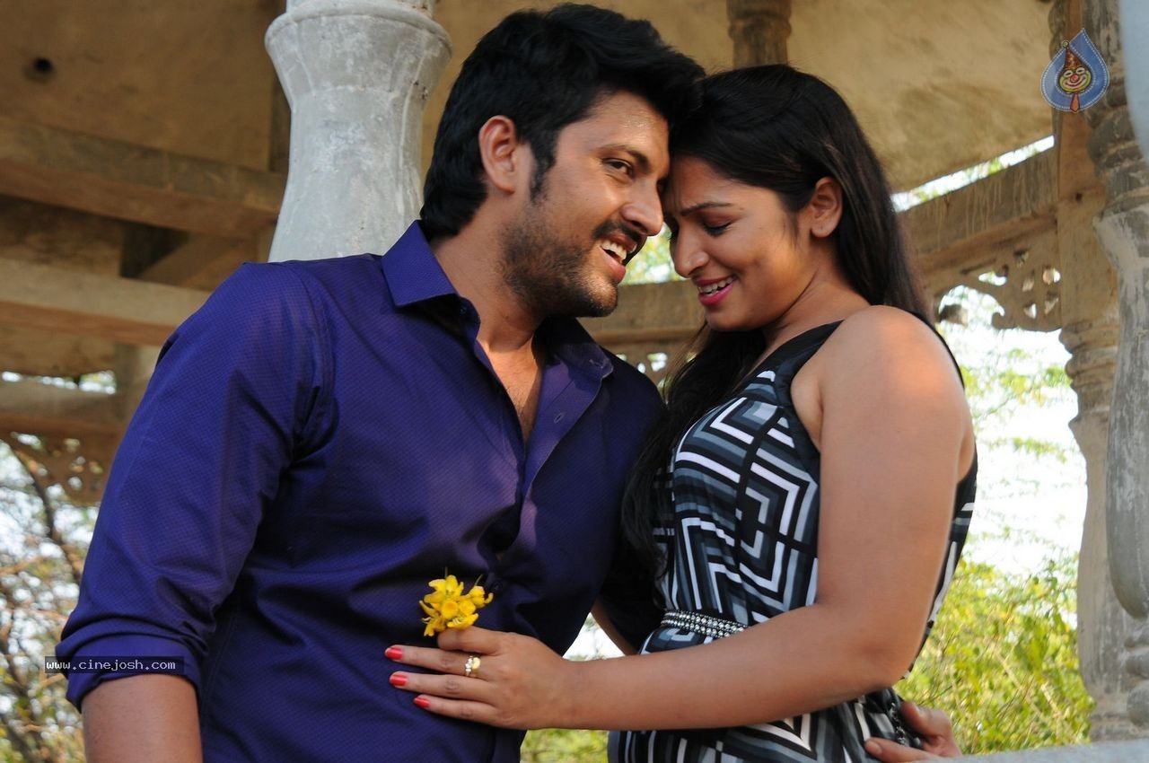 Swimming Pool Movie Photos - 15 / 45 photos